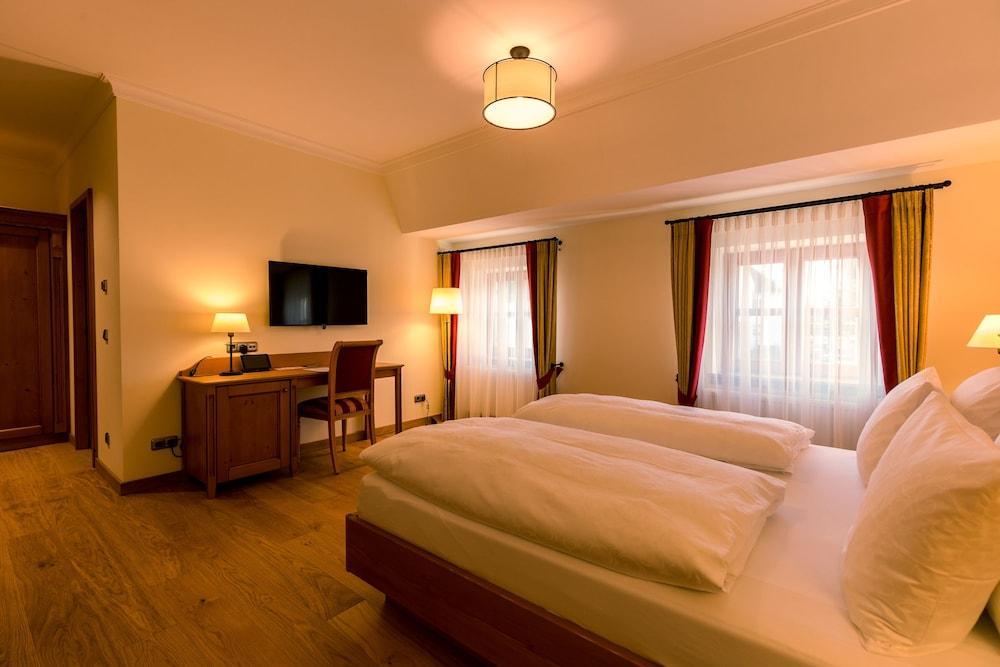 Hotel & Gaststaette Zum Erdinger Weissbraeu มิวนิก ภายนอก รูปภาพ