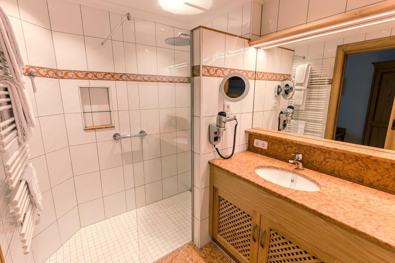 Hotel & Gaststaette Zum Erdinger Weissbraeu มิวนิก ภายนอก รูปภาพ