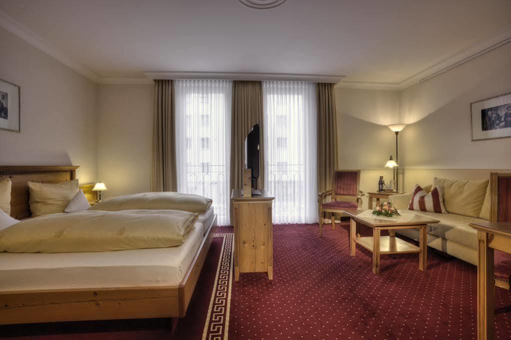 Hotel & Gaststaette Zum Erdinger Weissbraeu มิวนิก ภายนอก รูปภาพ